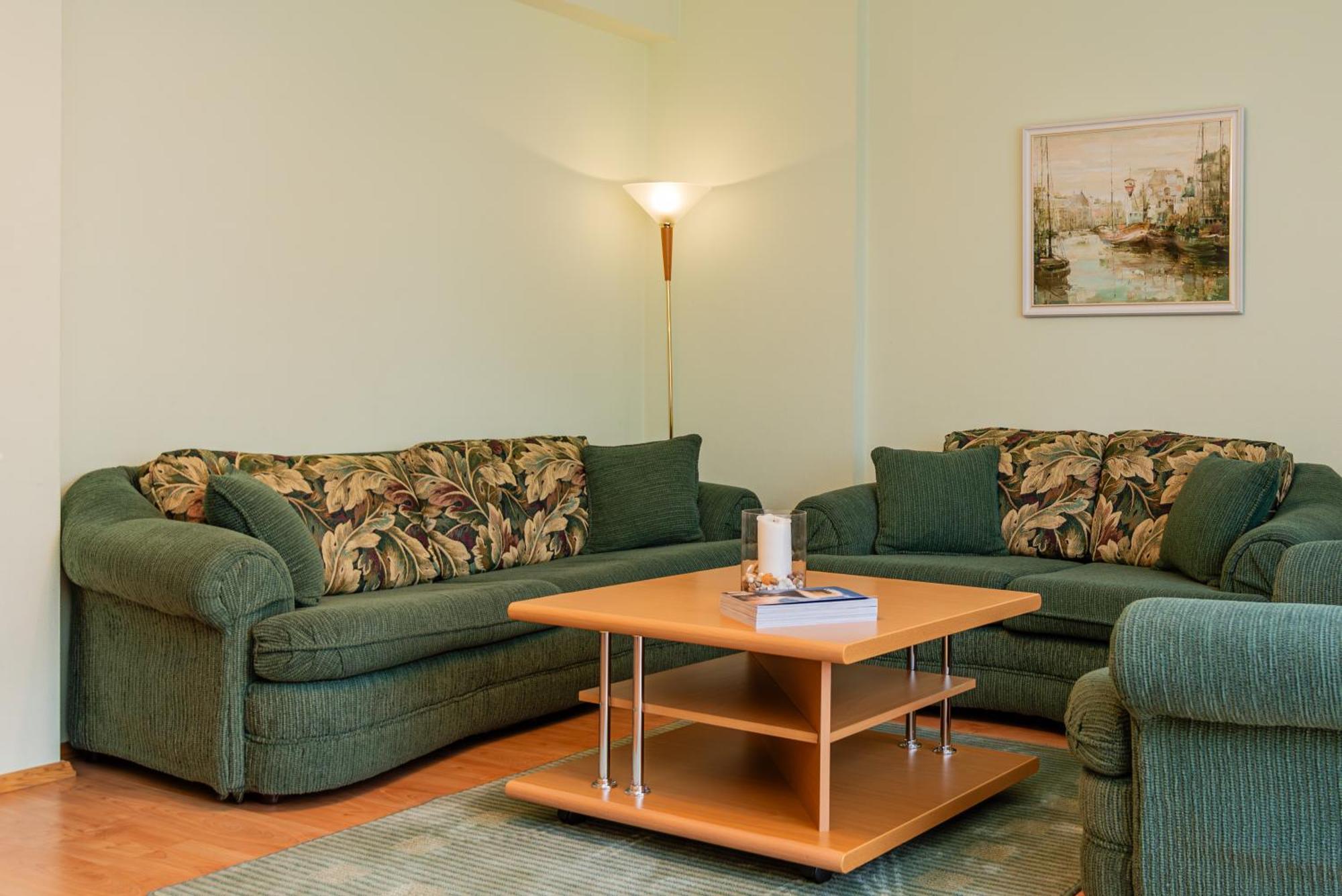 Family Inn Cottage With Terrace 팔랑가 외부 사진